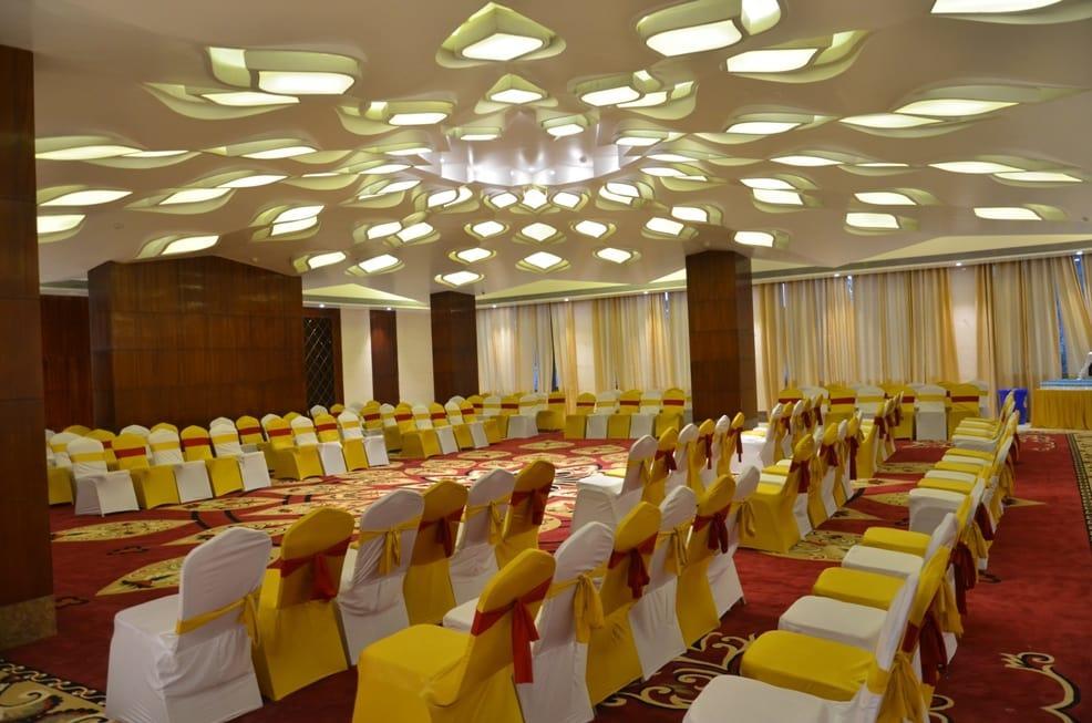 Rāipur Hotel Vennington Court מראה חיצוני תמונה